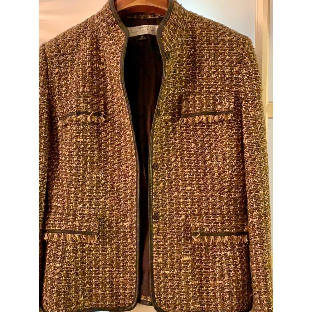 Tahari brown tweed jacket size 8P